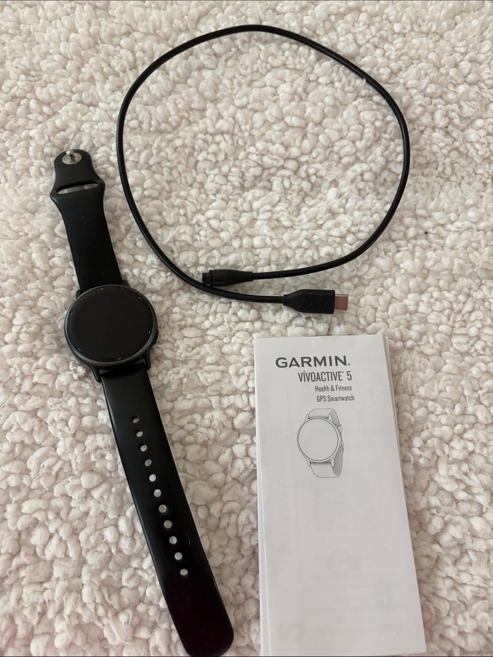 garmin Vivoactive 5 Black Smartwatch with USB Charging Cable